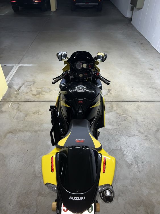Suzuki Strada: Suzuki GSX-R 1000 – Nuovo (secondo la descrizione) da Rorschach venduto da mil_hls5 2