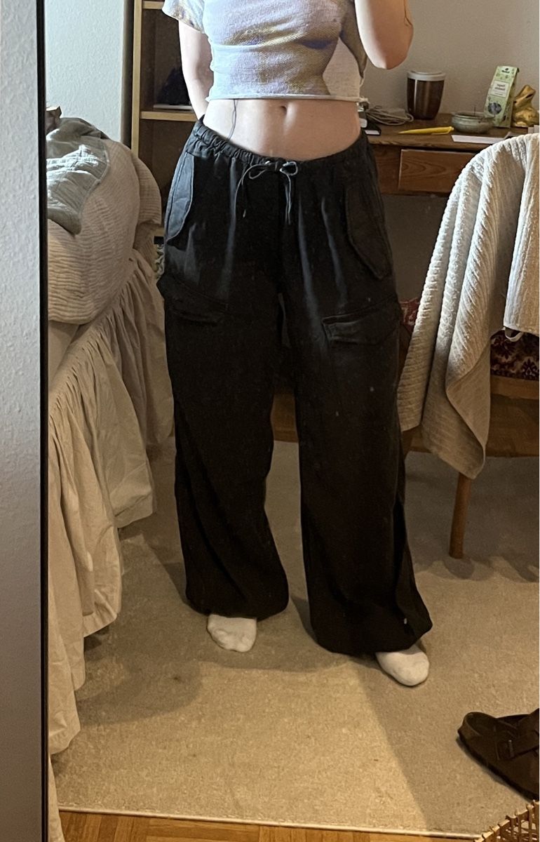 Desigual Pantaloni: Desigual Baggy Pants – Usato da Fribourg venduto da ncv_h2lr 3
