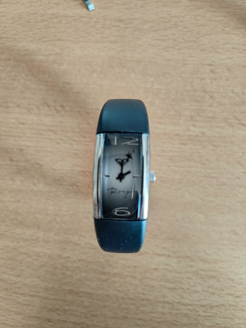 Roxy Uhren: Montre Roxy noire – Gebraucht aus Crissier von Etoile-verte 2