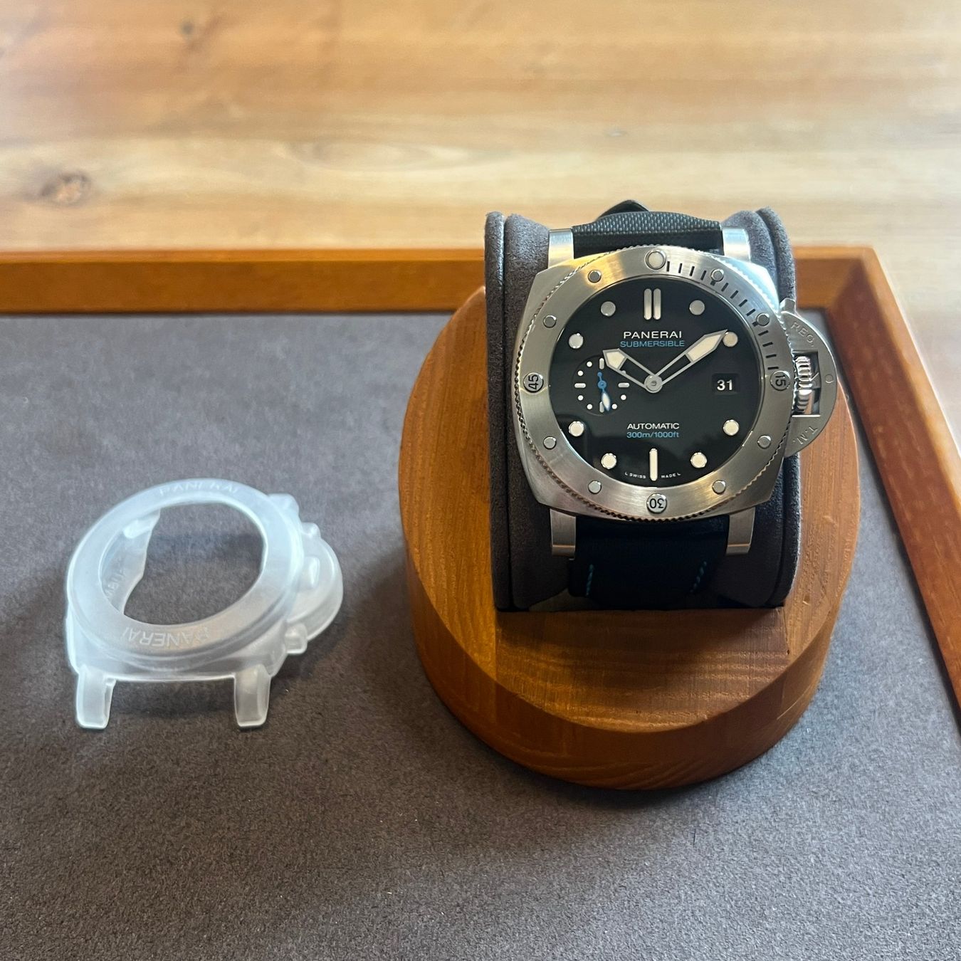 Panerai Orologi: Panerai Submersible Automatic Black Dial PAM1596 – Usato da Carouge GE venduto da Watchaser 9
