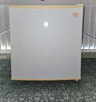 FUST Novamatic KS 060 R Minikühlschrank AB NUR CHF 1.-!!!