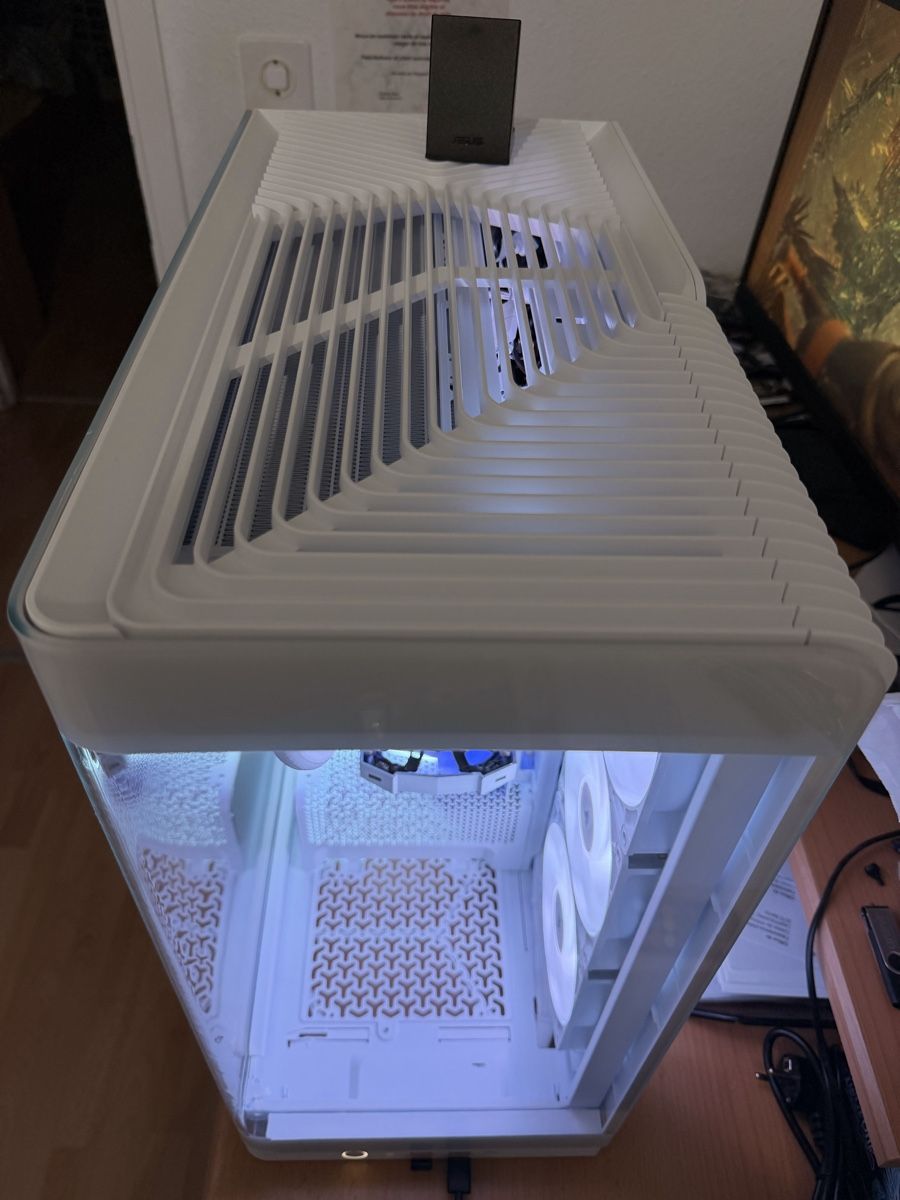 PC: Pc gamer blanc – Nuovo (secondo la descrizione) da Biel/Bienne venduto da t_a13x 3