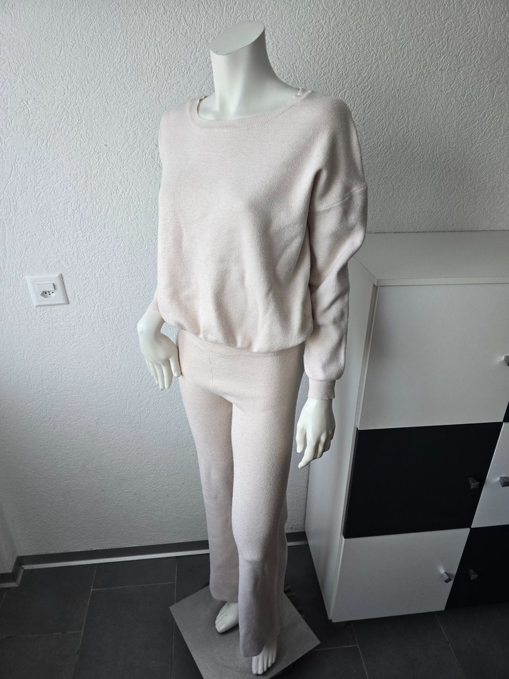 Kleiderpakete: Ensemble ZEBRA  "cocooning"taille XS – Gebraucht aus Les Verrières von kitel79 2