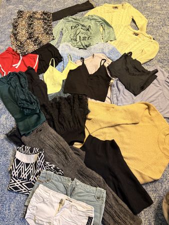 No.2 grösses Paket XS/S Frauenkleider
