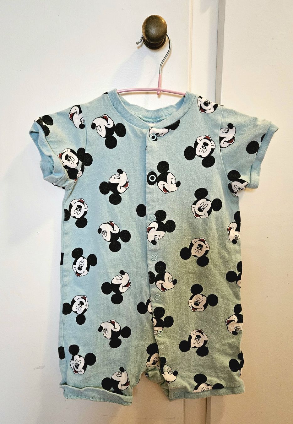 H&M Barboteuses: Kurzer Strampler 80 Mickey Mouse – Neuf (Voir description) à Zürich par Kris8050