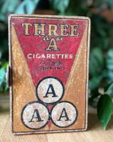 Alte Blechschachtel „Three A Cigarettes“