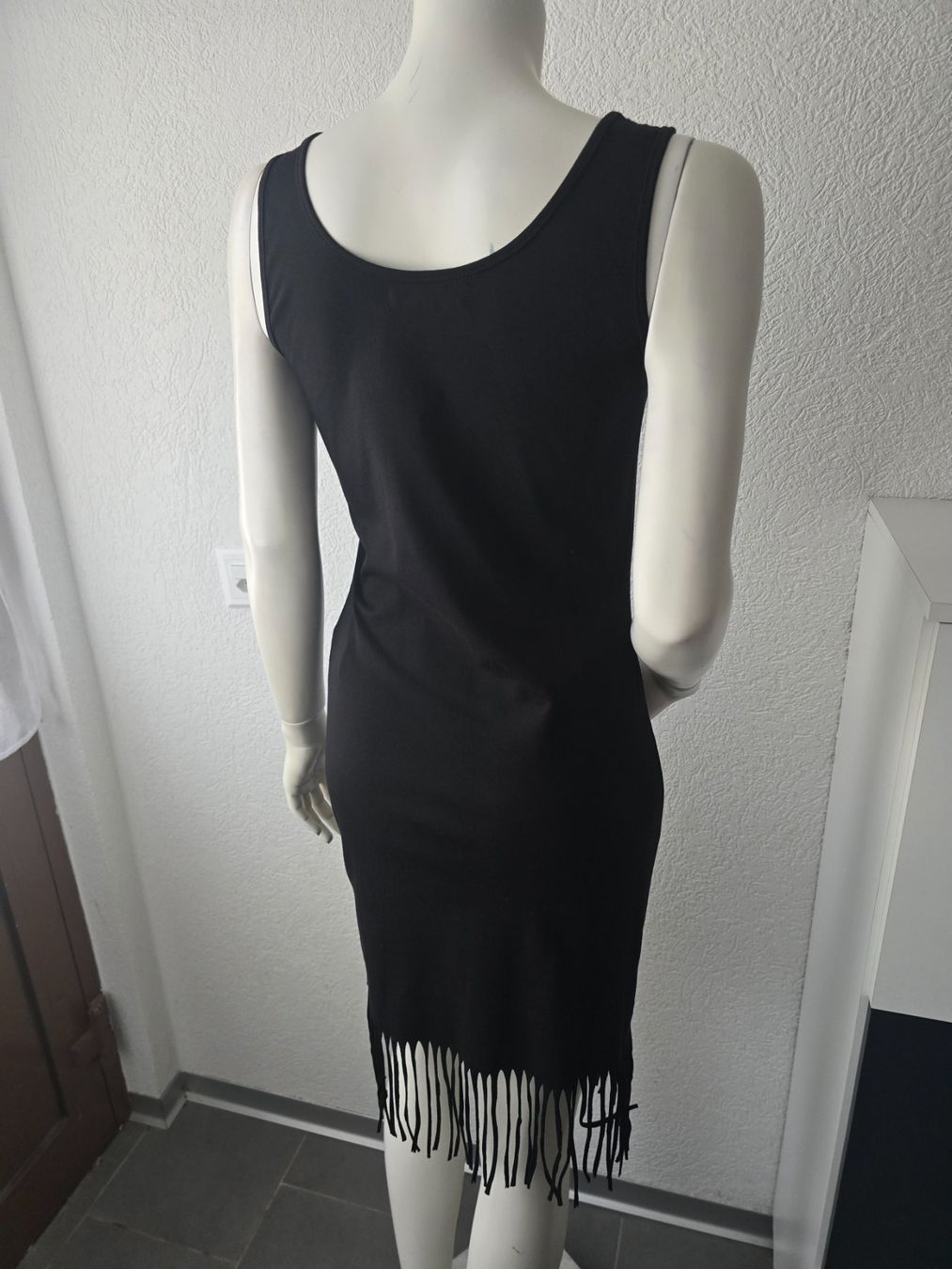 Kleider: Robe noir a frange T-M – Gebraucht aus Les Verrières von kitel79 7