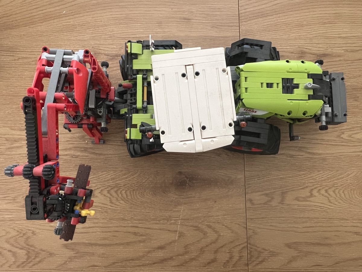 Technics Kit di costruzioni: Lego Technic Claas Xerion 5000 – Usato da Zunzgen venduto da Snoopy1993 1