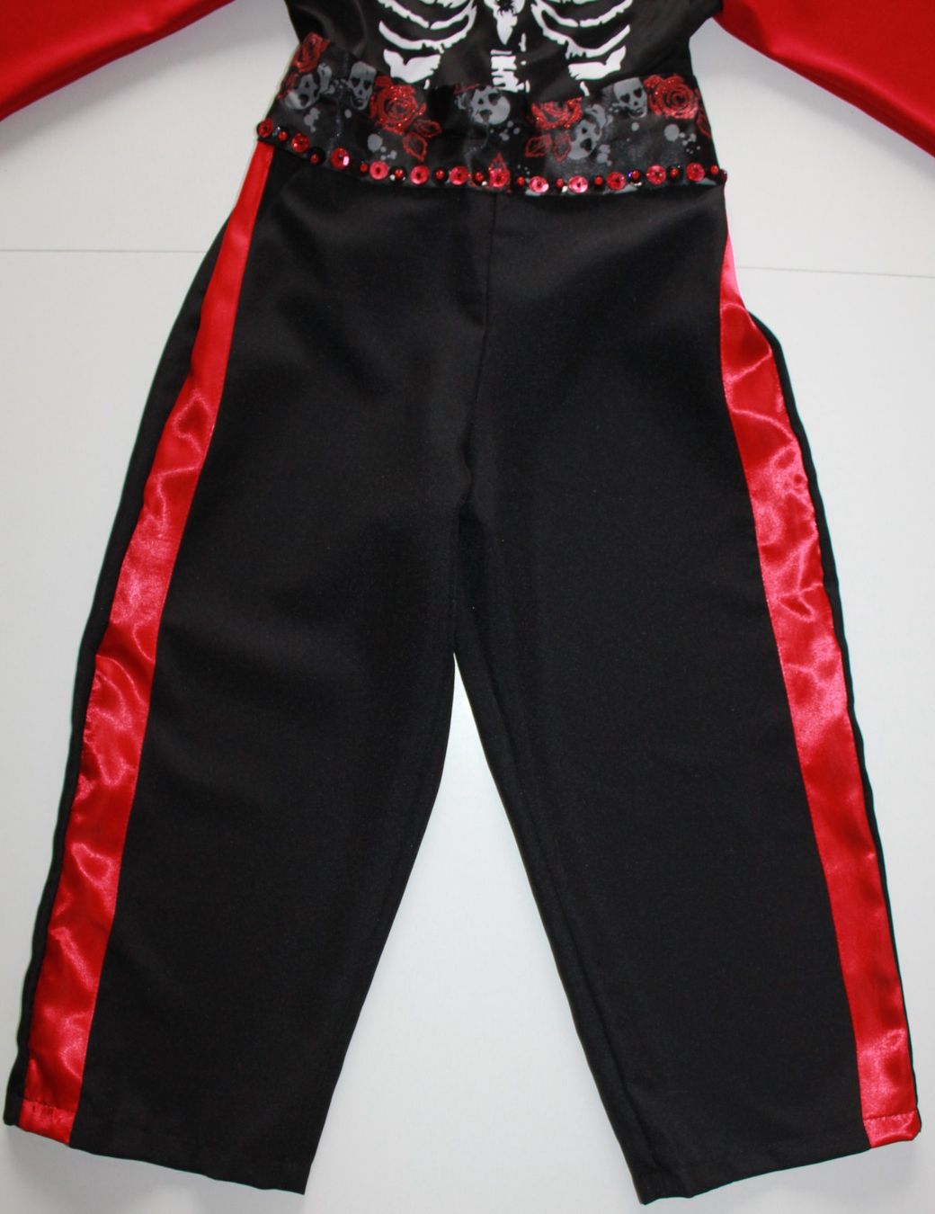 Costumi: Costume squelette / Skelett   t. 104 – Usato da Peseux venduto da CoolShoping 5