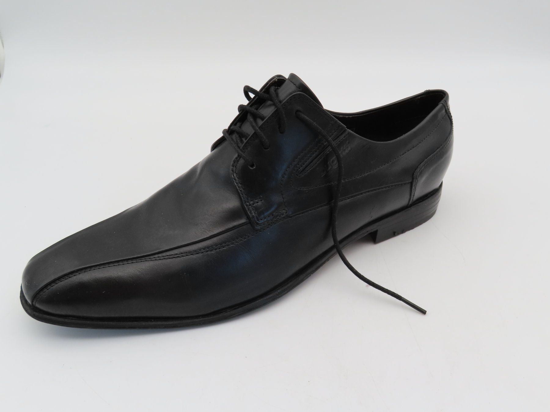 Bugatti Scarpe da uomo: Bugatti Schnürschuhe Gr. 45 mit Schuhspanner – Usato da Reinach BL venduto da WBZ-Flohmarkt 4