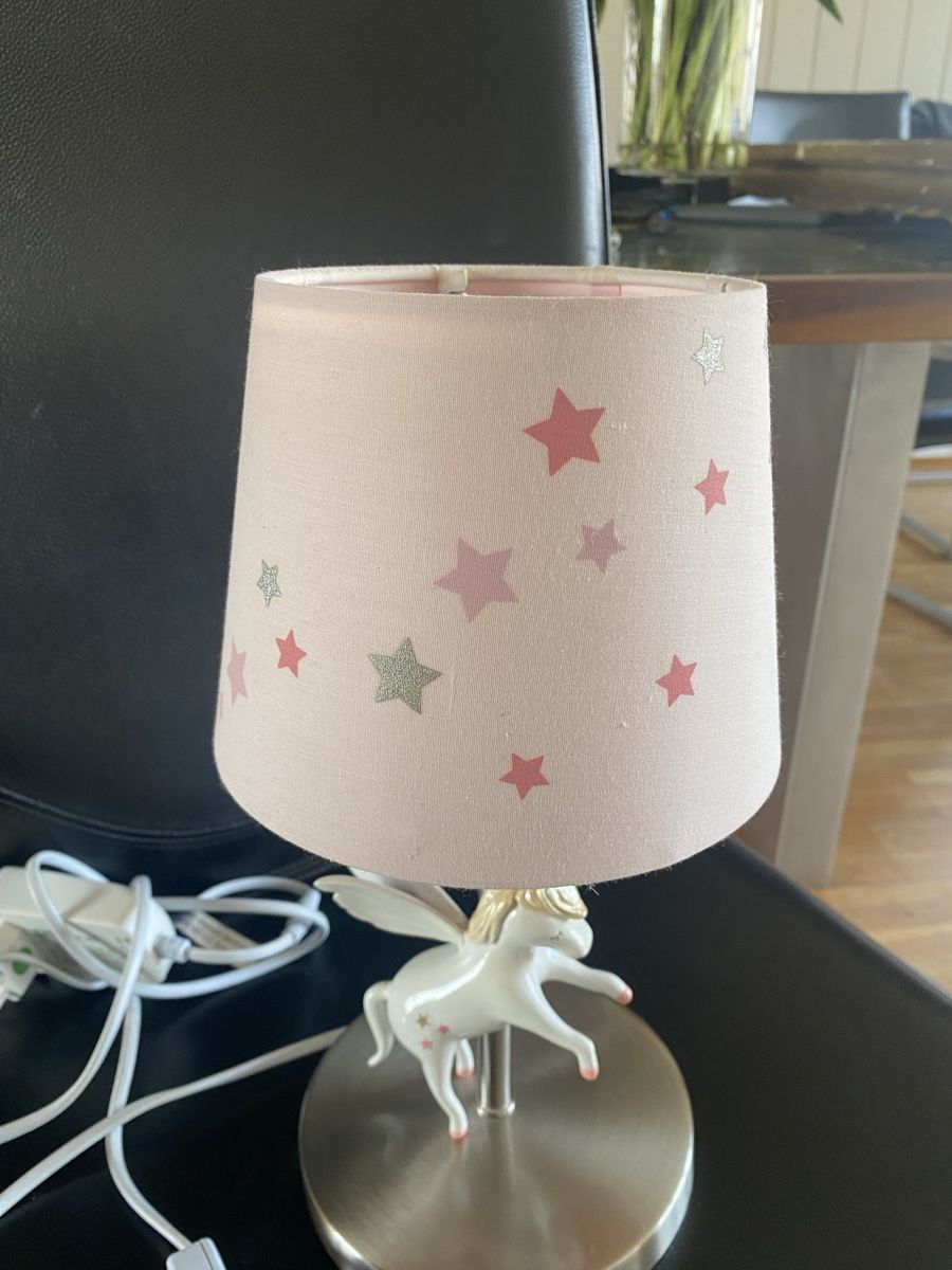Lampade: Nachttischlampe Einhorn, Verbaudet – Usato da Lutzenberg venduto da Chile2012 2
