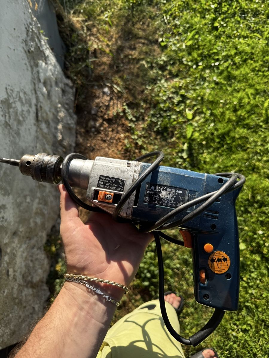 Trapani: Reliable Power Tool Bohrmaschine – Usato da Seuzach venduto da Wolf936