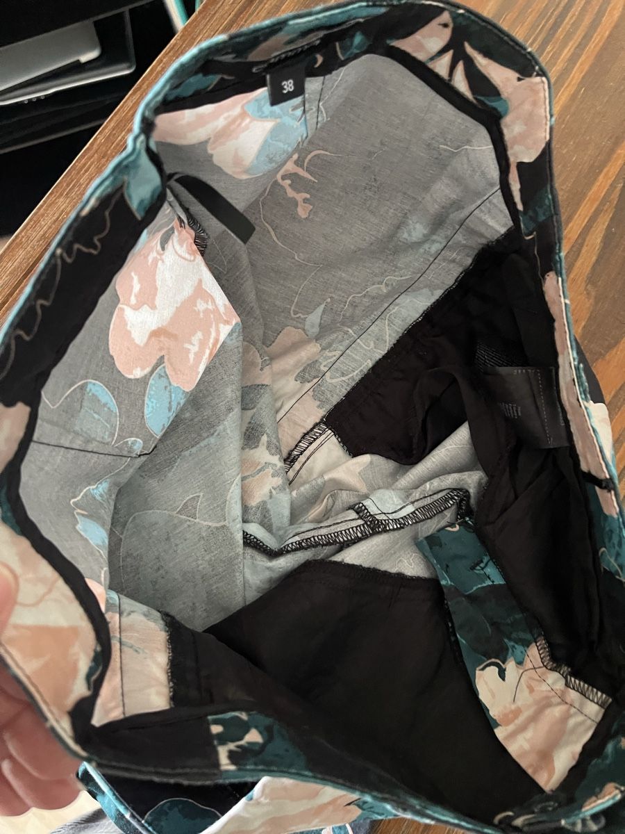 Comma Pantaloni: Joli Pantalon Comma 38,  comme neuf – Usato da Kloten venduto da Vermicelles 4