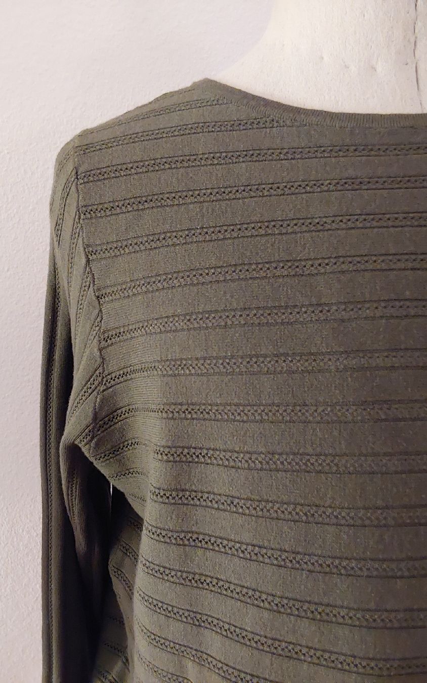 Maglioni & Felpe: Pullover zero oliv 44 Viskose – Nuovo (secondo la descrizione) da Köniz venduto da scopello12 1