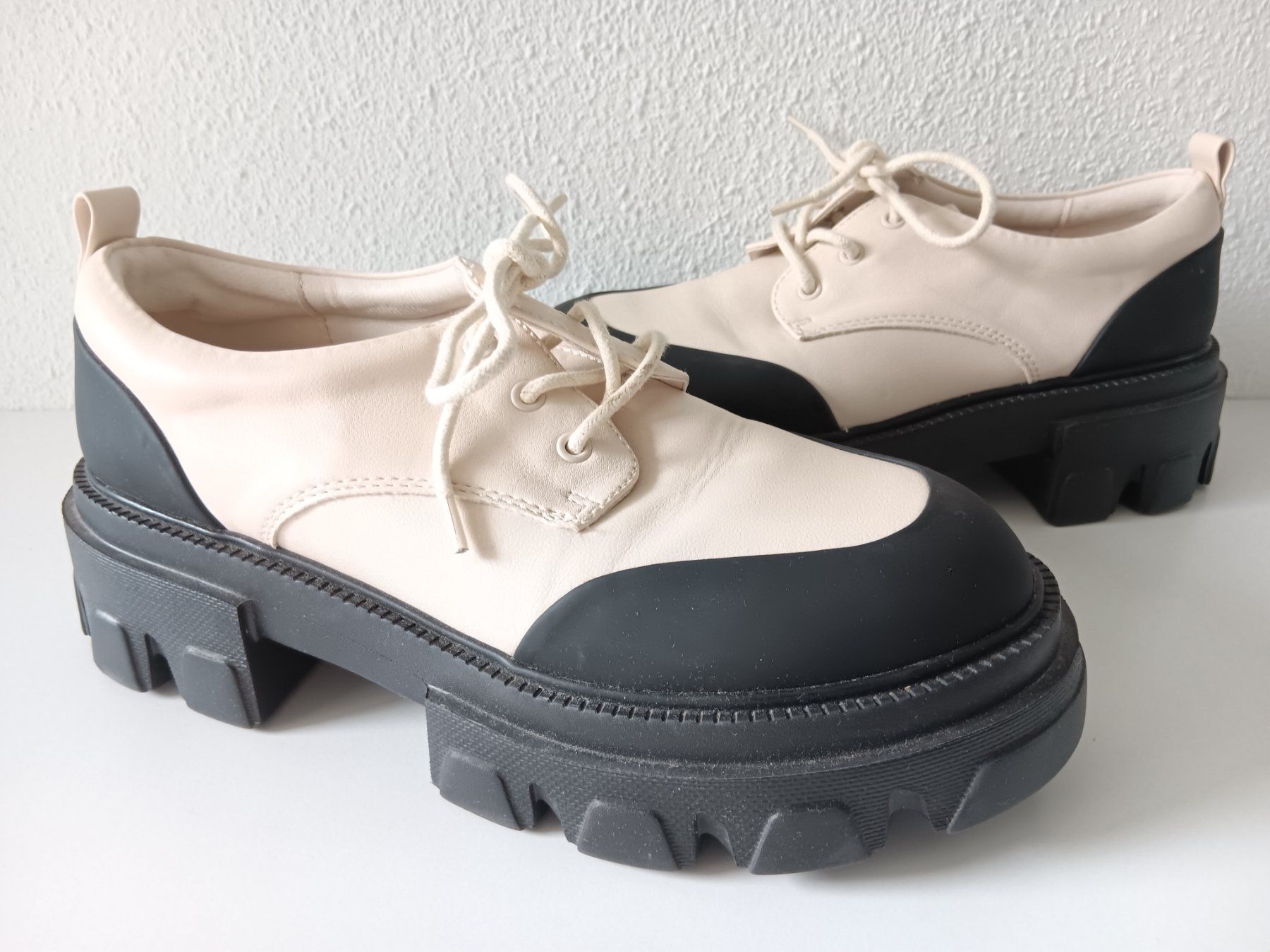 Damenschuhe: CATWALK Chaussures / Schuhe pointure / Nummer 40 – Gebraucht aus Cossonay-ville von Super-Price-Quality