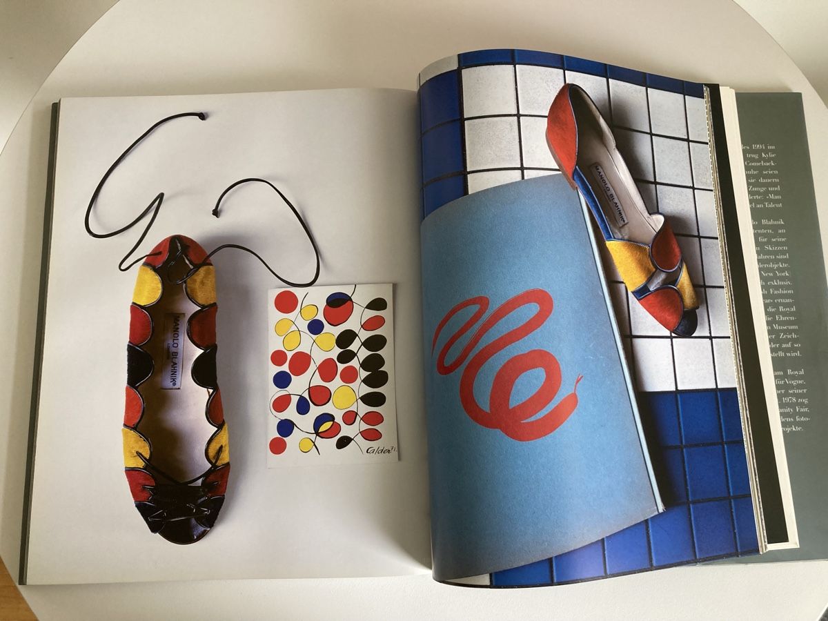 Libri: Manolo Blahnik - Eric Bomann - Buch - Neuwertig – Nuovo (secondo la descrizione) da Zwingen venduto da Kult2000 2