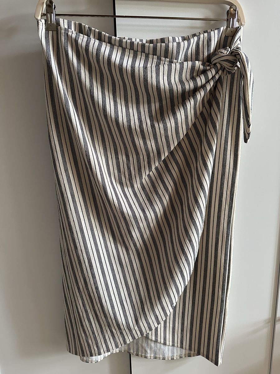 H&M Gonne: Rock H&M Gr. L – Usato da Münsingen venduto da Secondhand89