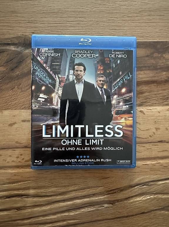 Tutti i DVDs: Limitless  Ohne Limit  Blu-ray – Usato da Unterentfelden venduto da Mr.Dox
