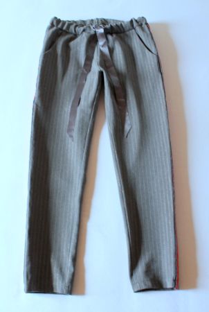 Route 28 * graue HOSE mit Nadelstreifen  36  S