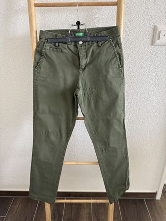 Pantalon chino kaki BENETTON t.34