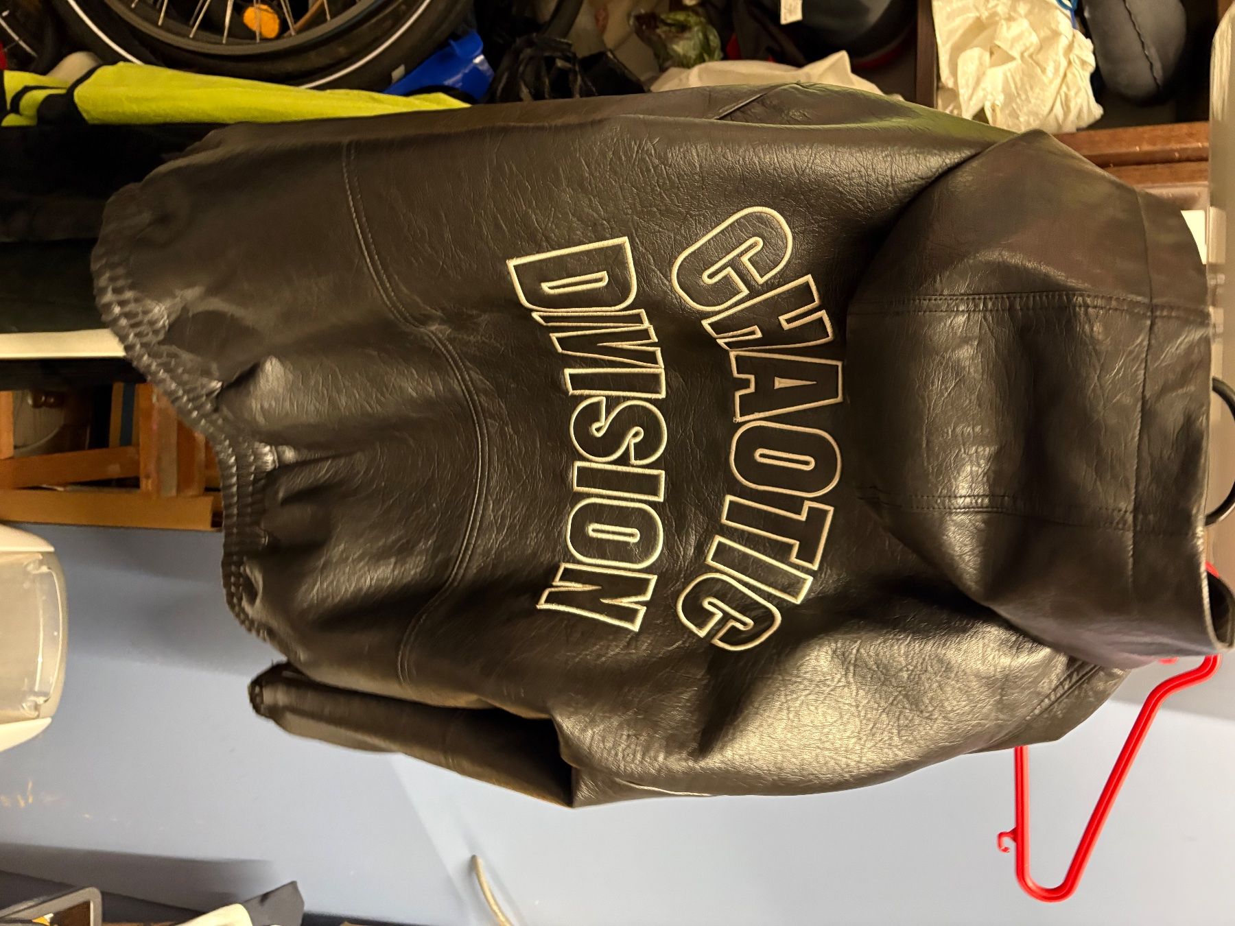 Giacche: Kunstleder Jacke mit Kapuze – Usato da Reinach BL venduto da aro_22f6 2