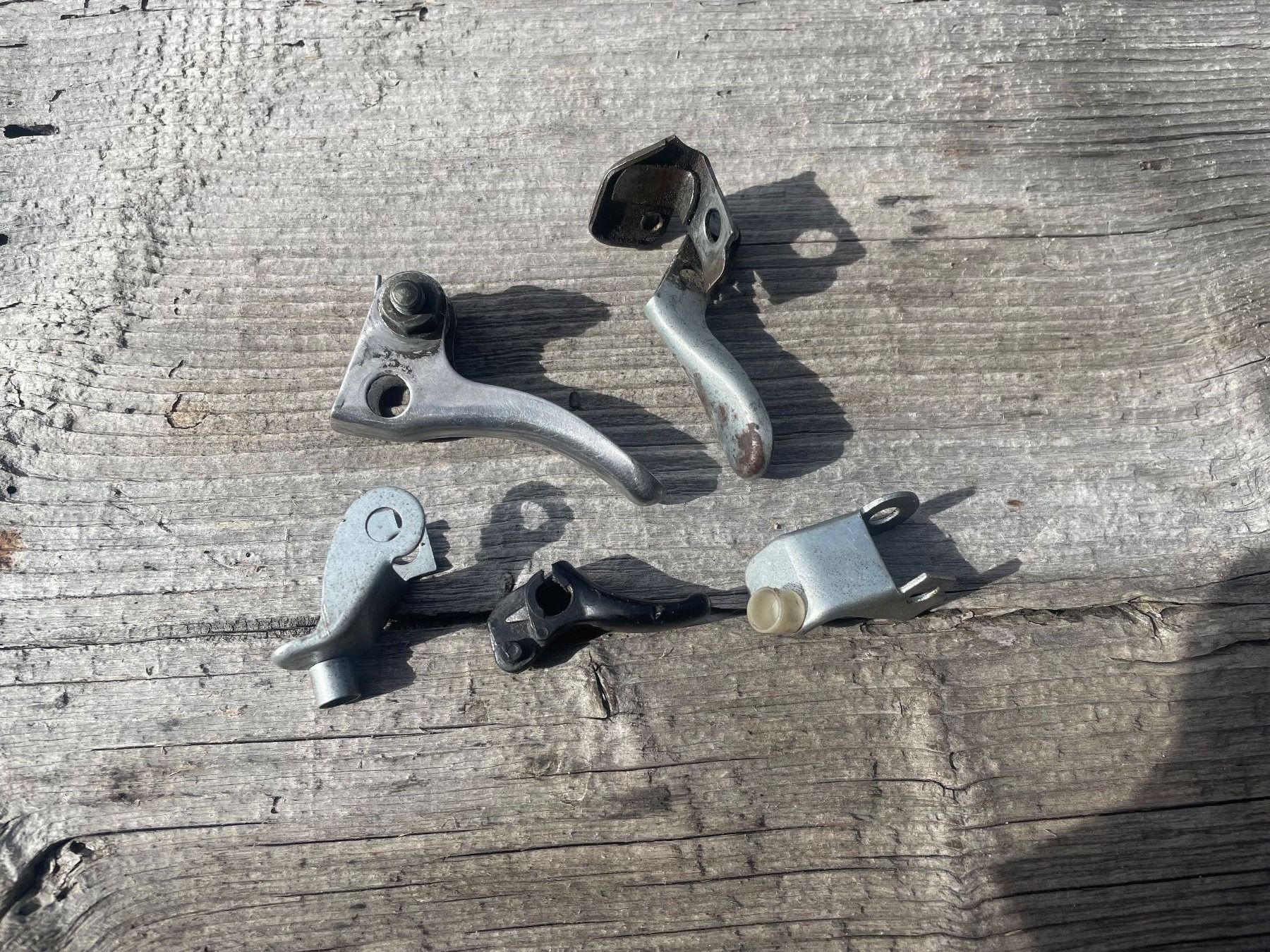 Cyclomoteurs: Lot pièces – D'occasion à Leytron par ACLEONARD01 1