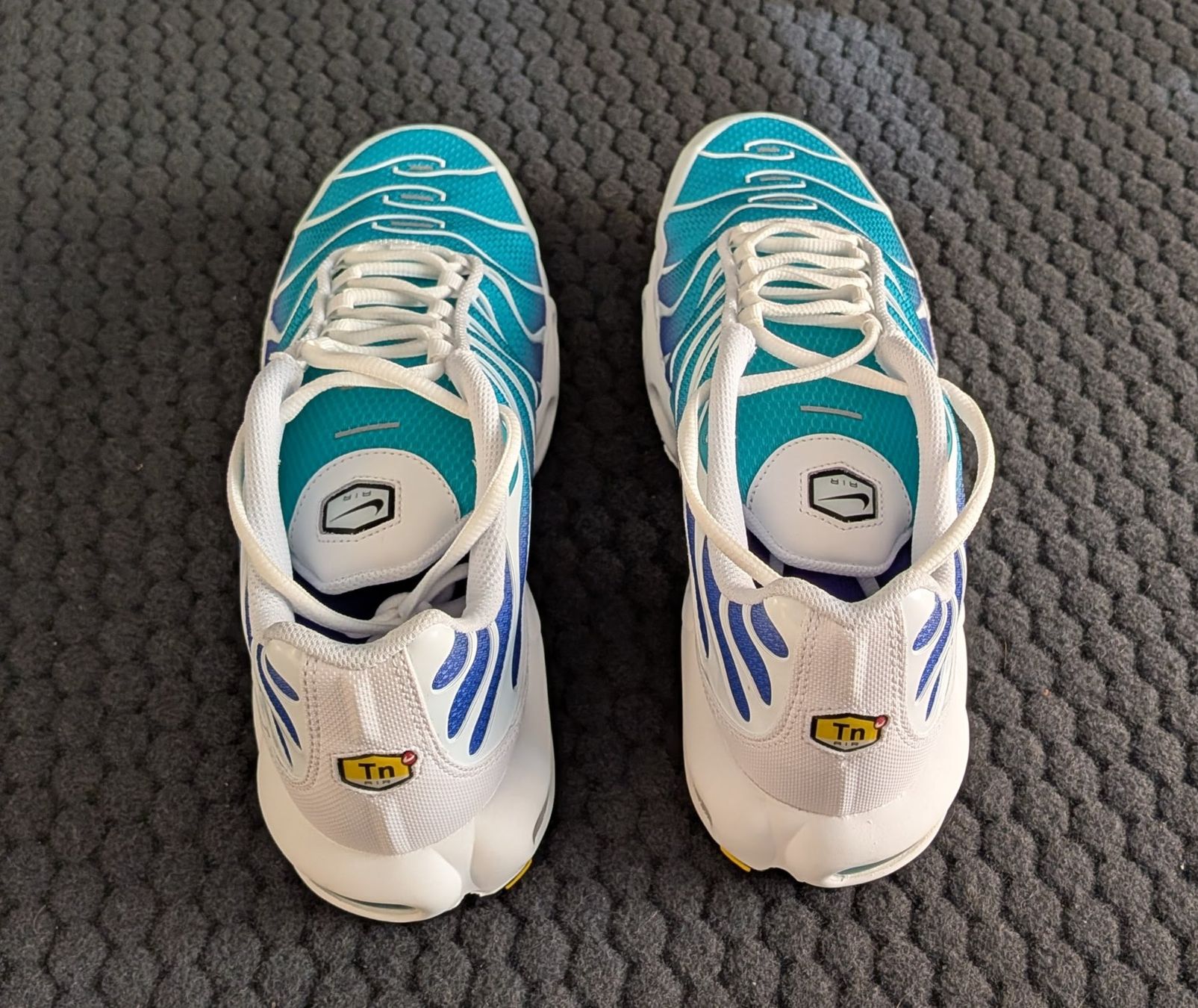 Nike Herrenschuhe: Air Max Plus TN White Dusty Cactus 45 – Neu und originalverpackt aus Zürich von vukzh 2