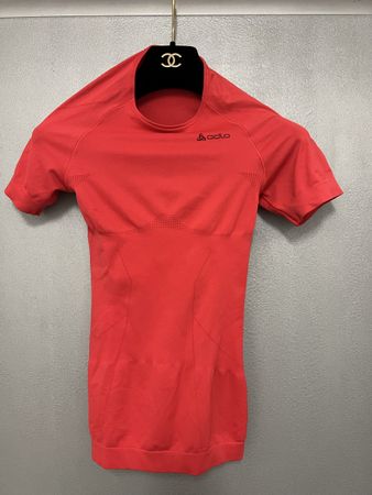 Sportliches Damen-Top von Odlo, Größe 34.