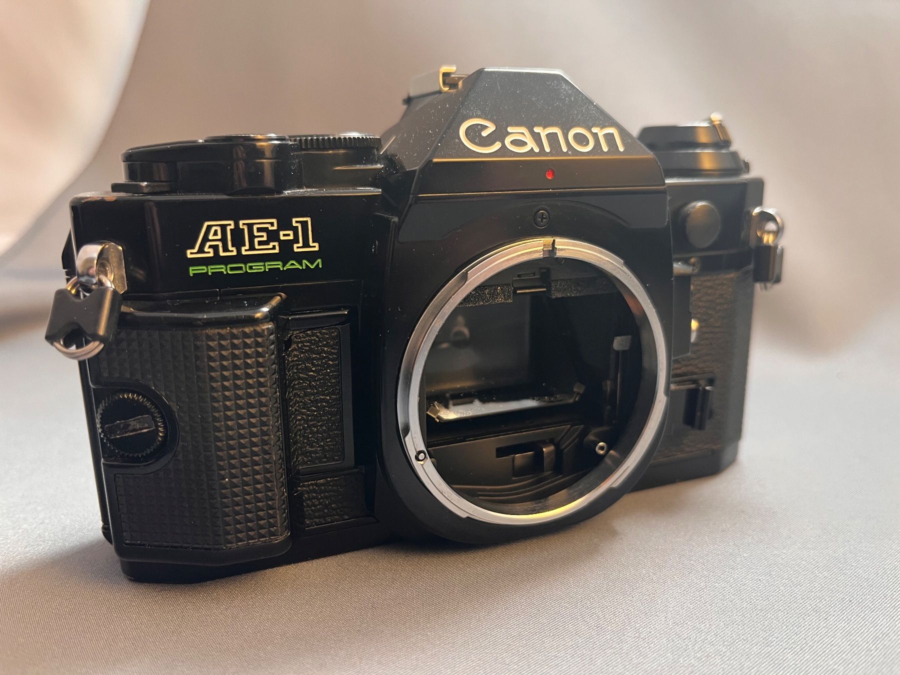 Canon Fotocamera: Canon AE-1 Program noir – Usato da Boudry venduto da martin8mum