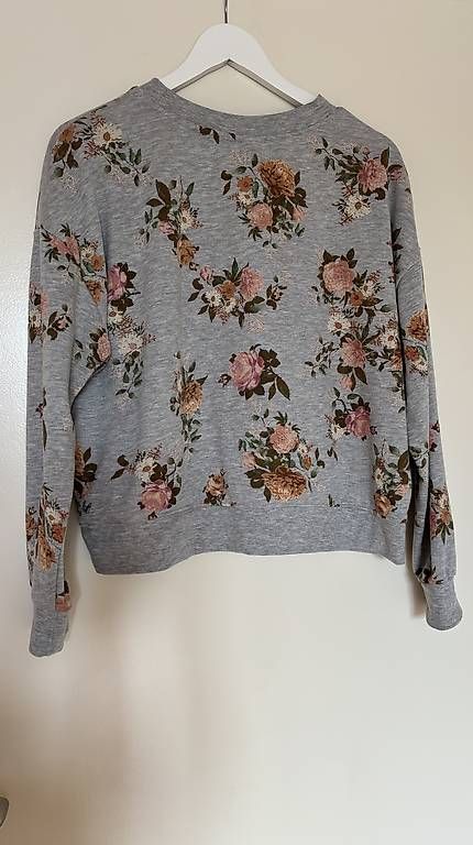 Maglioni & Felpe: Grauer Blumen-Sweater XL – Usato da Baden venduto da Chrisenft 1