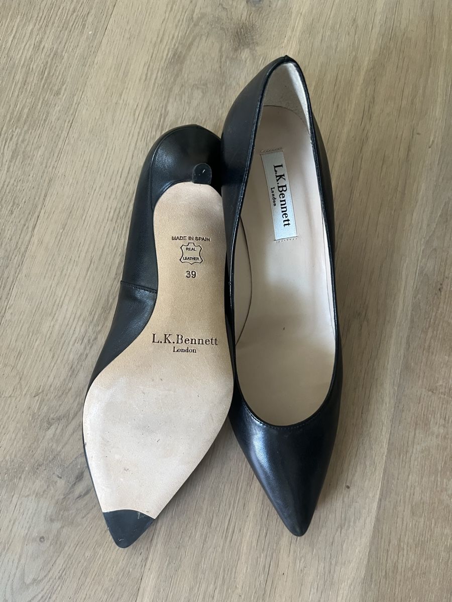 Scarpe da donna: L.K. Bennett Echtleder Pumps schwarz – Nuovo (secondo la descrizione) da Embrach venduto da mabrielle 2
