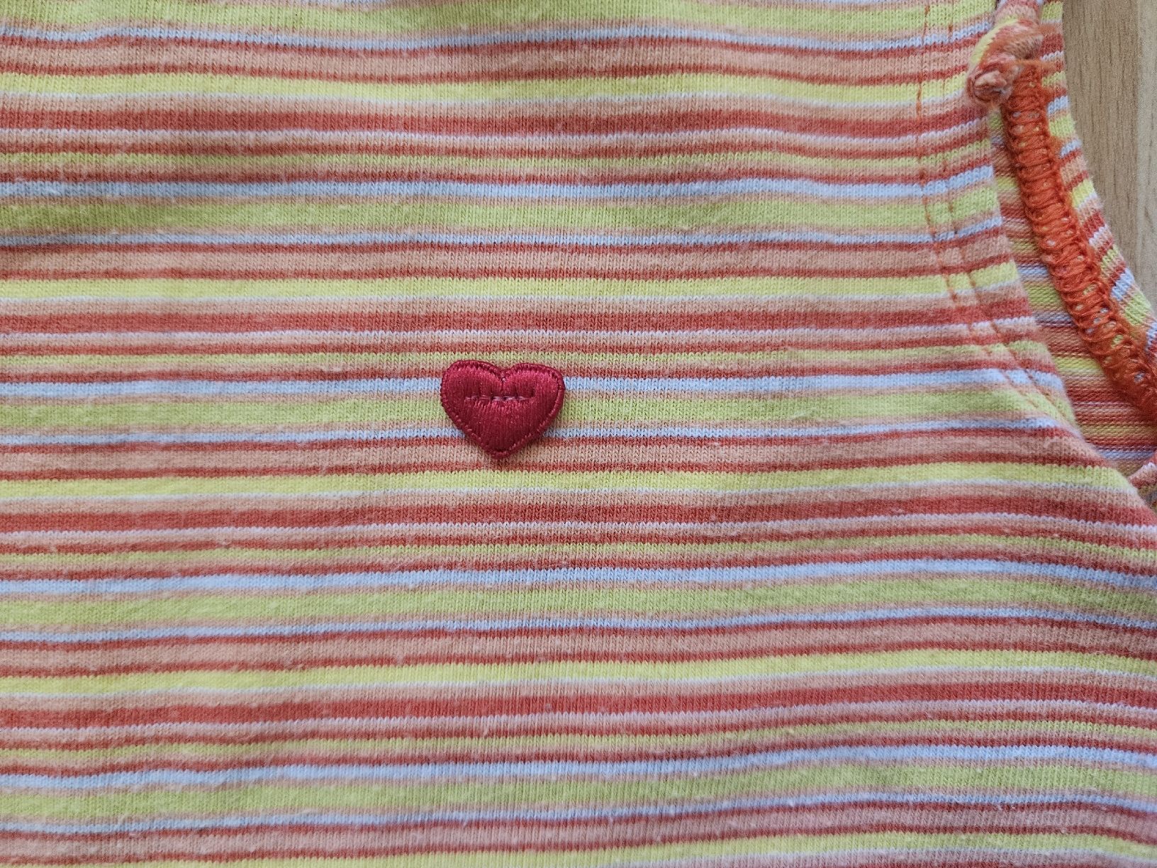 Benetton Camicette, T-shirt & Top: Shirt Oberteil 92 – Usato da Zürich venduto da Kris8050 3