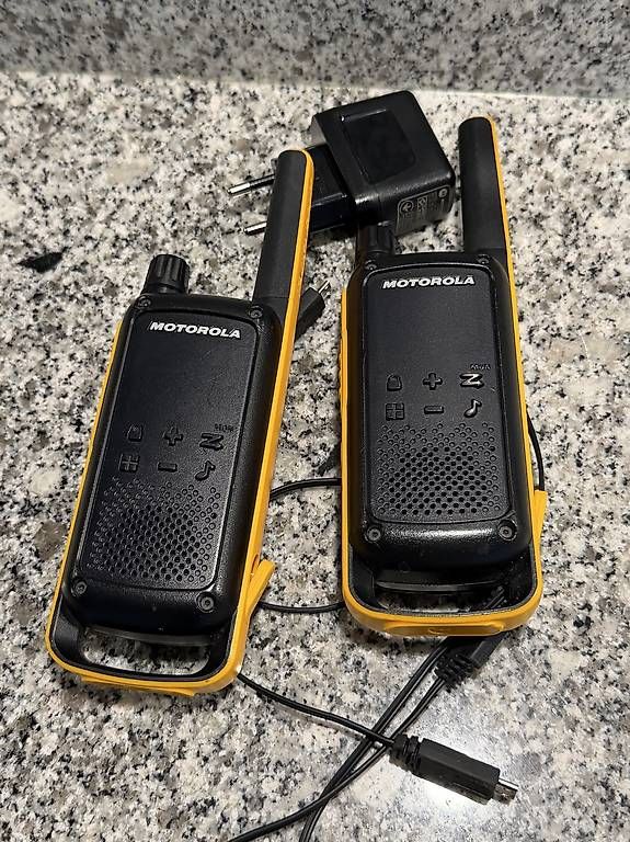 Motorola Radiocomunicazione: Motorola Funkgerät Set – Usato da Winterthur venduto da Calculating.Infinity