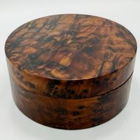 Boîte ancienne en loupe de thuya