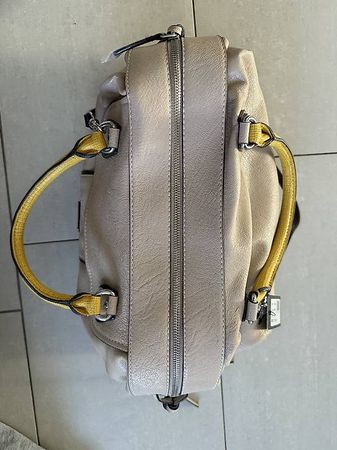 Guess Tasche Beige