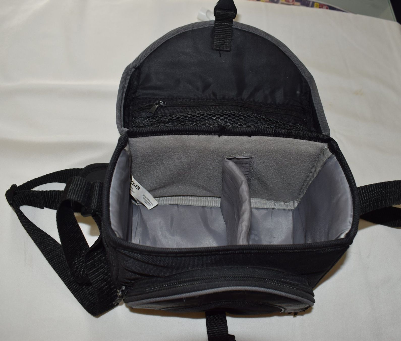 Sony Borse: ***TOP***Sony Kamera-Tasche***TOP*** – Usato da Zofingen venduto da Felix459 1