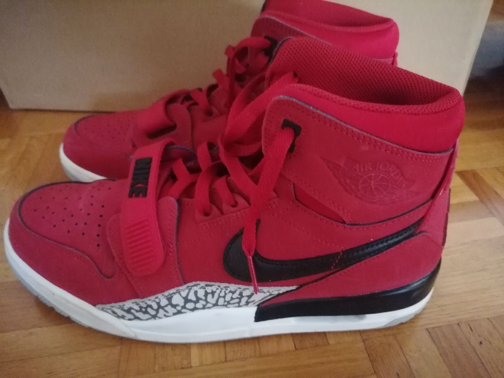 Jordan Herrenschuhe: Air Jordan Legacy 312 "Toro Red" – Gebraucht aus Ecublens VD von loi_dy6b