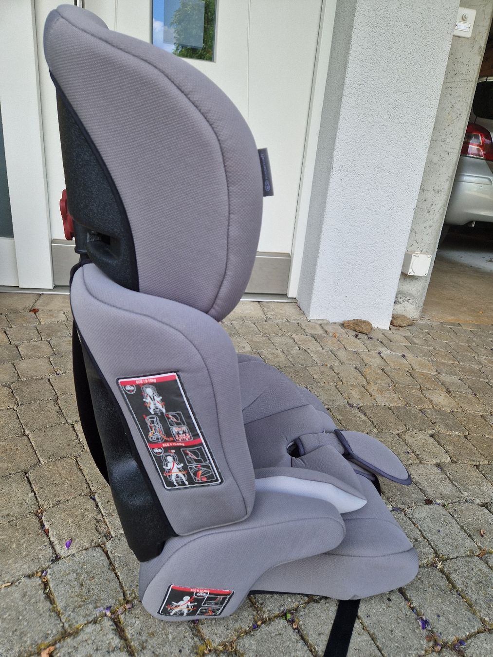 Kinderkraft Auto-Kindersitze: Kindersitz für'Auto – Gebraucht aus Starrkirch-Wil von Aizul.12 1