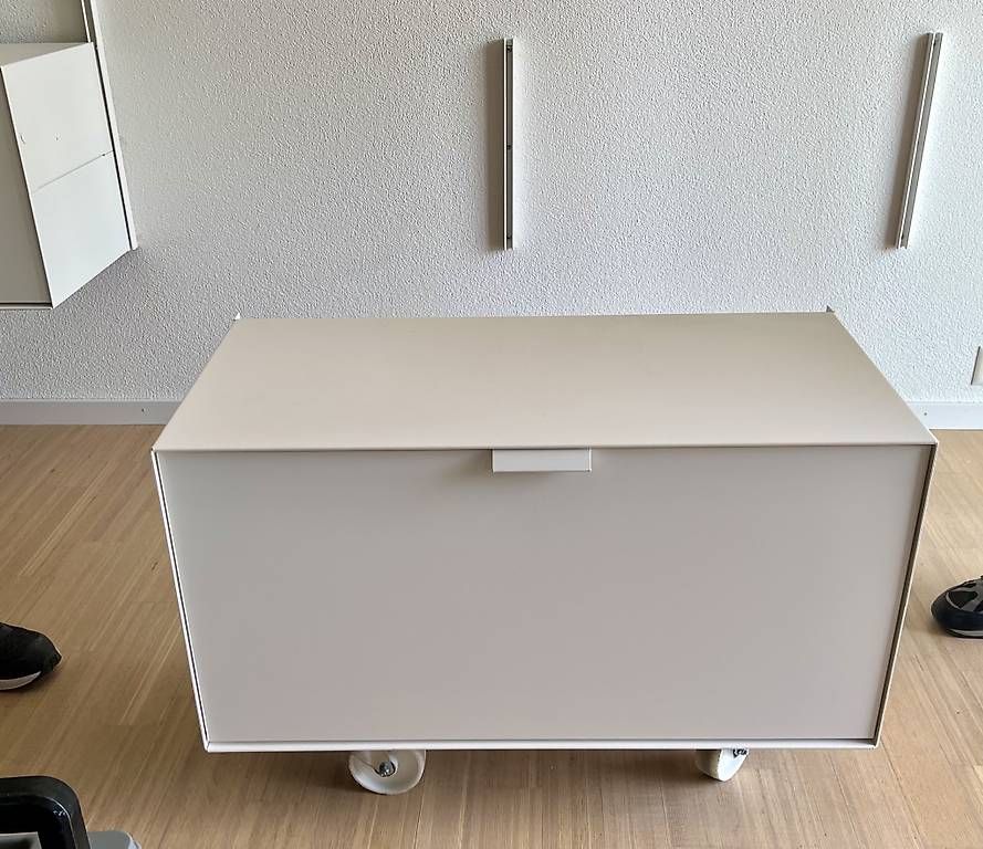 Scaffali: S+ System M Designklassiker Regal, Komplett & Einzel – Usato da Wädenswil venduto da Doctore8 3