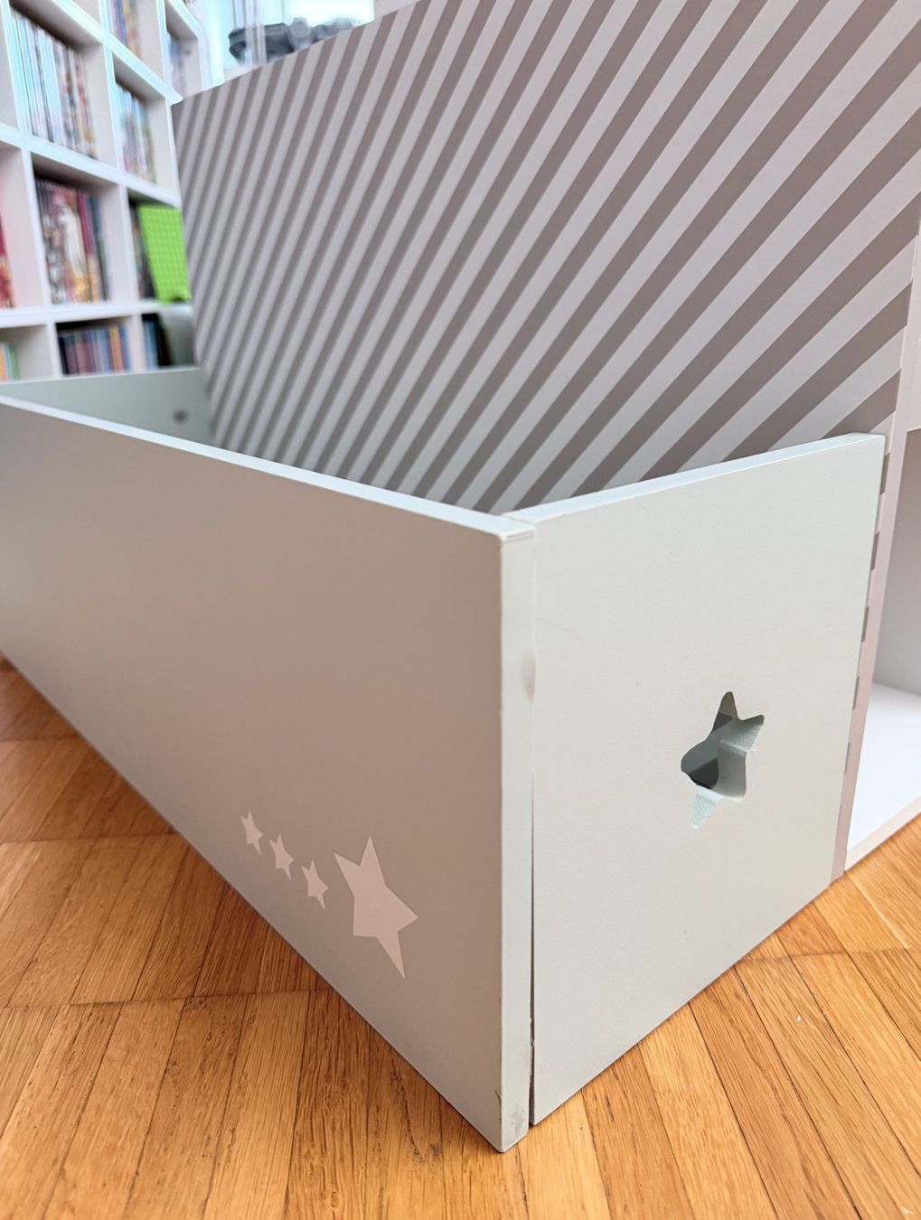 Vertbaudet Scaffali: Kinder Bücherregal – Usato da Zürich venduto da machtgrafik 7