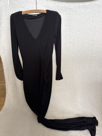 Robe noire Fashion Nova taille S bon état