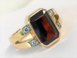 HANDARBEIT massiver 750 Gelb-Gold Ring mit Diamant & Granat