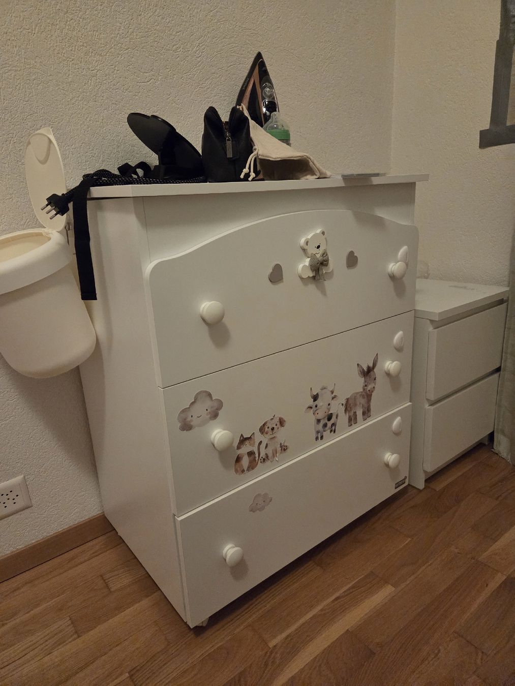 Cassettiere: commode bebe – Usato da Nyon venduto da gri_6hqt
