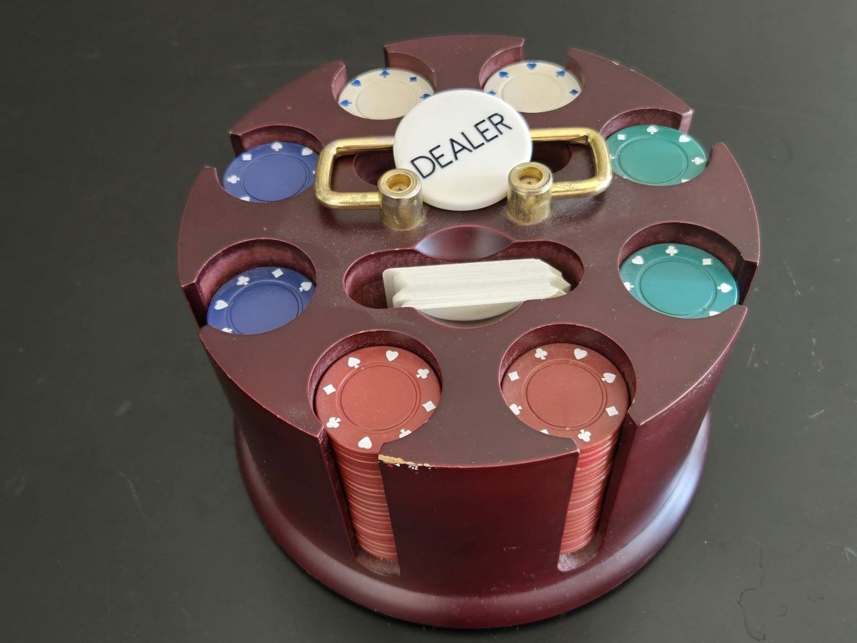 Spiele: Poker Set – Gebraucht aus Zürich von Oerlike 1