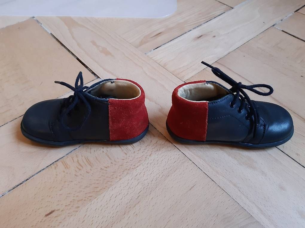 Schuhe für Jungen: Jakadi Kinderschuhe Gr. 22 – Gebraucht aus Bern von Loupi88 2
