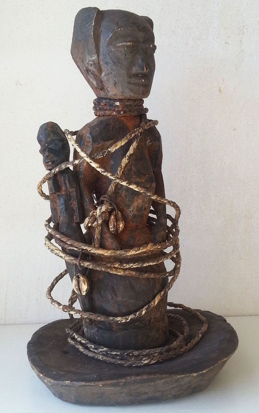 Skulpturen & Statuen: Voodoo Fetisch Westafrika - Mutter mit Kind in Seilen – Gebraucht aus Oberriet SG von ganesh435 1