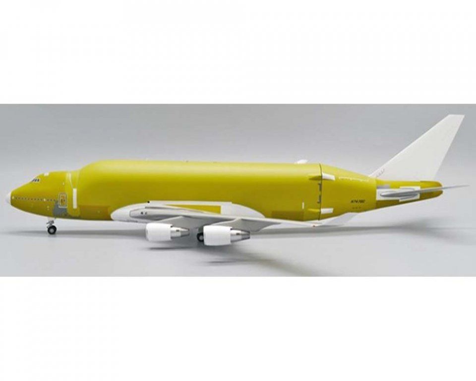 Boeing Modellbausätze & Standmodelle: B747-400LCF – Neu und originalverpackt aus Morges von iljamuromez