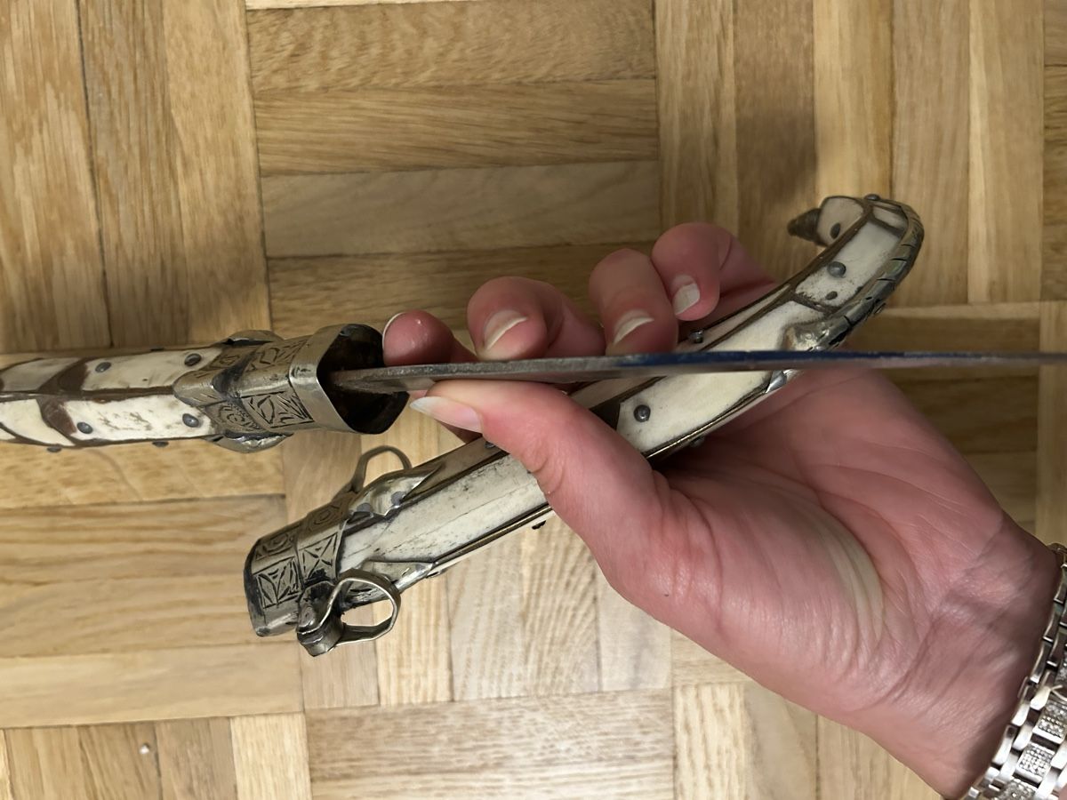 Posate: Marokkanischer Krummdolch mit Kamelknochen – Usato da Birsfelden venduto da Exclusivity 3