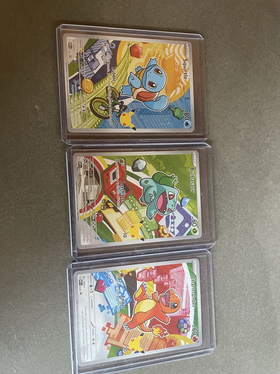 Pokémon Carte collezionabili: Pokémon en first partner kanto trio  – Nuovo (secondo la descrizione) da Daillon venduto da Swisscards-shop