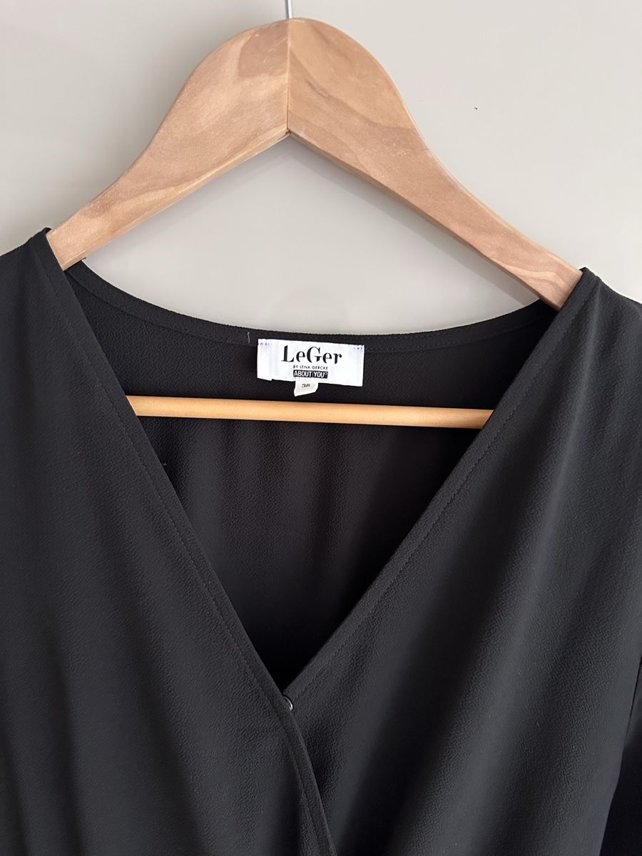 Kleider: Schönes schwarzes Kleid, Grösse 38 – Gebraucht aus Basel von Meli-92 1